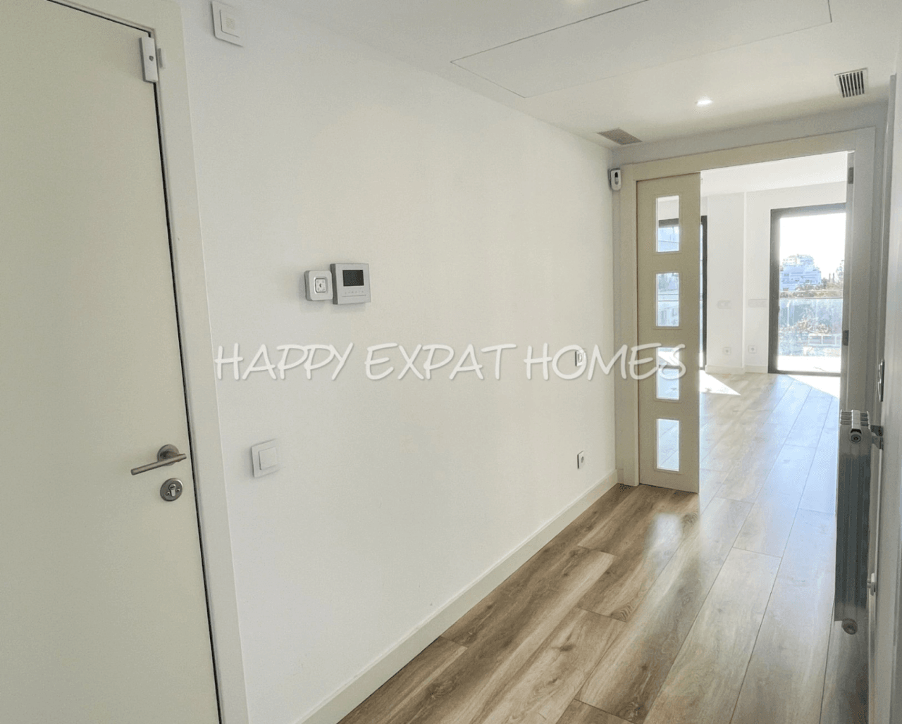 3 bedroom flat in La Plana (av. Sofia) with seaviews
