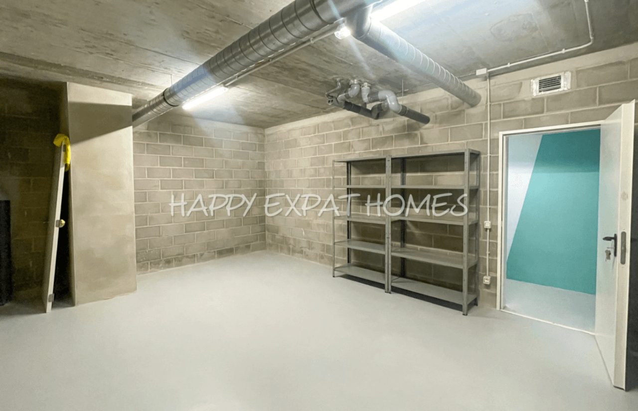 3 bedroom flat in La Plana (av. Sofia) with seaviews