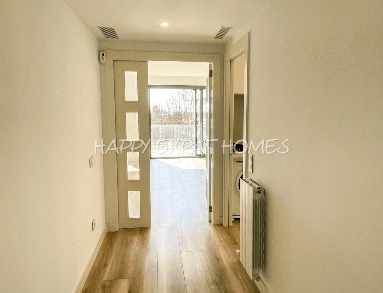 3 bedroom flat in La Plana (av. Sofia) with seaviews