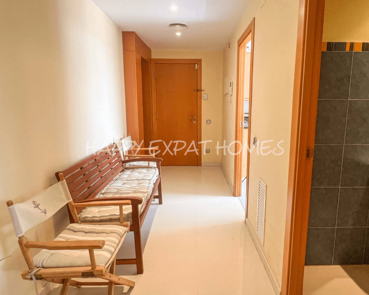 Spacious duplex with seaview and garden in Casas del Mar