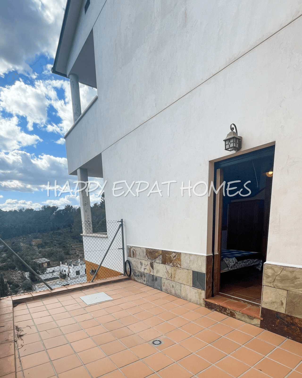 Large duplex house with pool