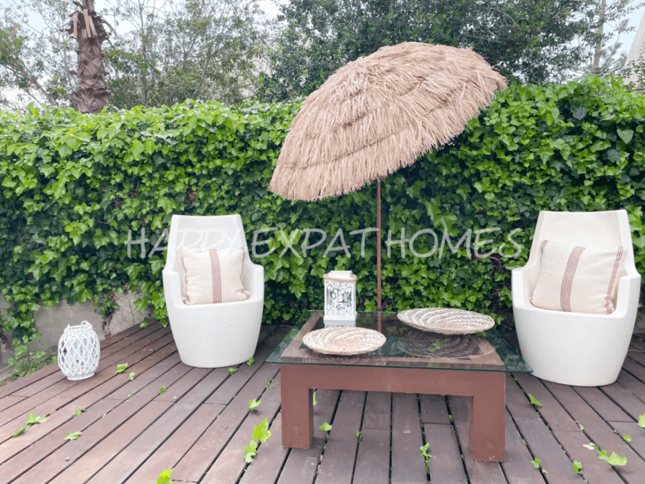 Big villa with private woods and tourist license