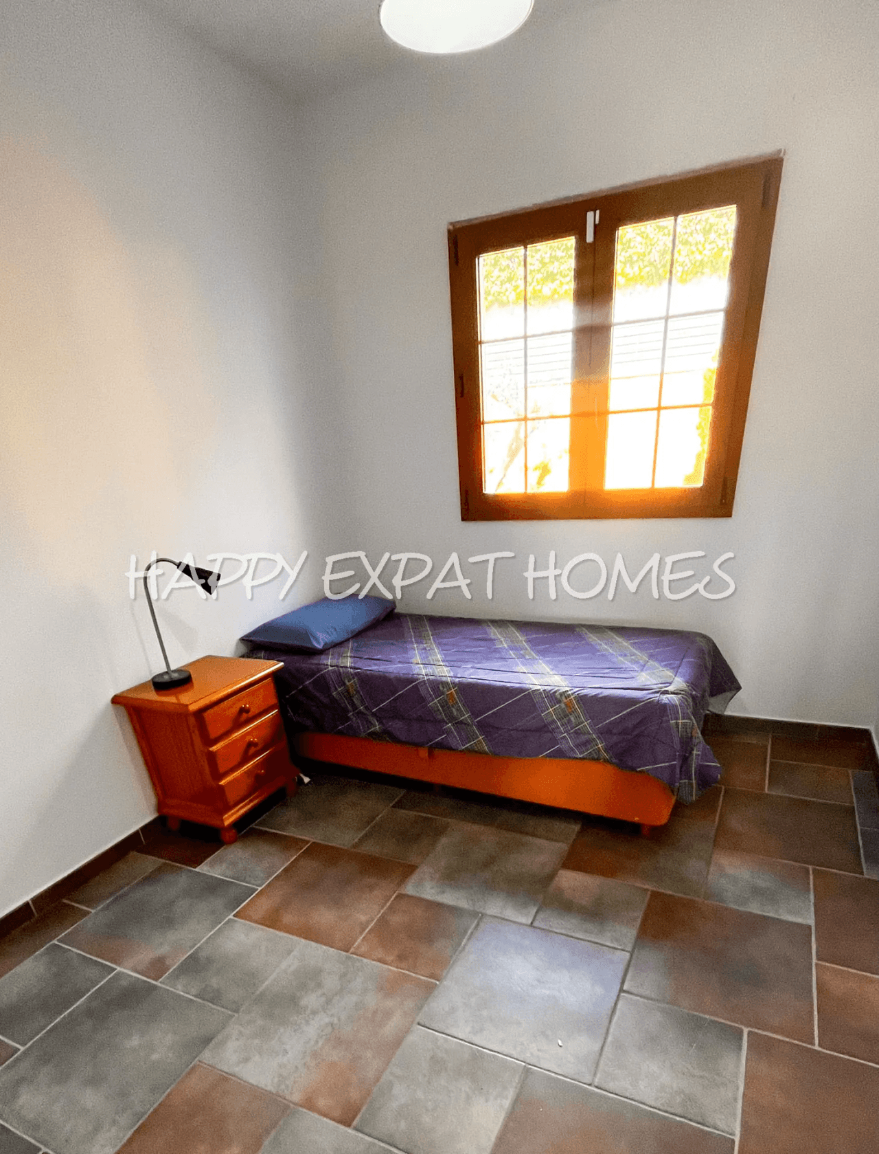 Large duplex house with pool