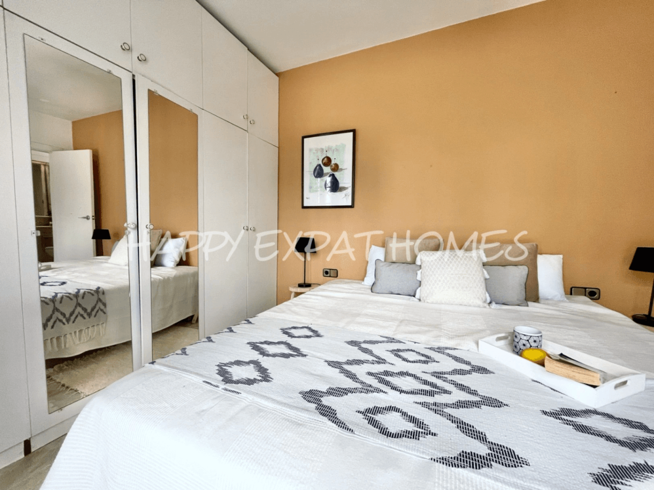 Big villa with private woods and tourist license