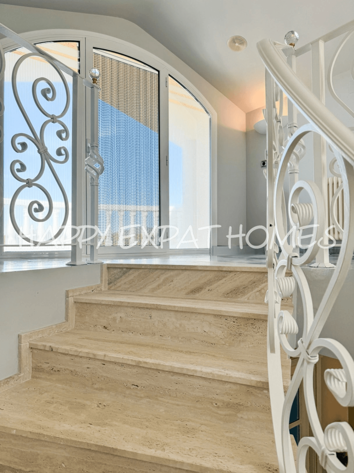 Exceptional villa with fantastic nature park views