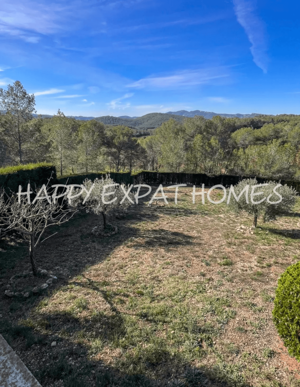 Exceptional villa with fantastic nature park views