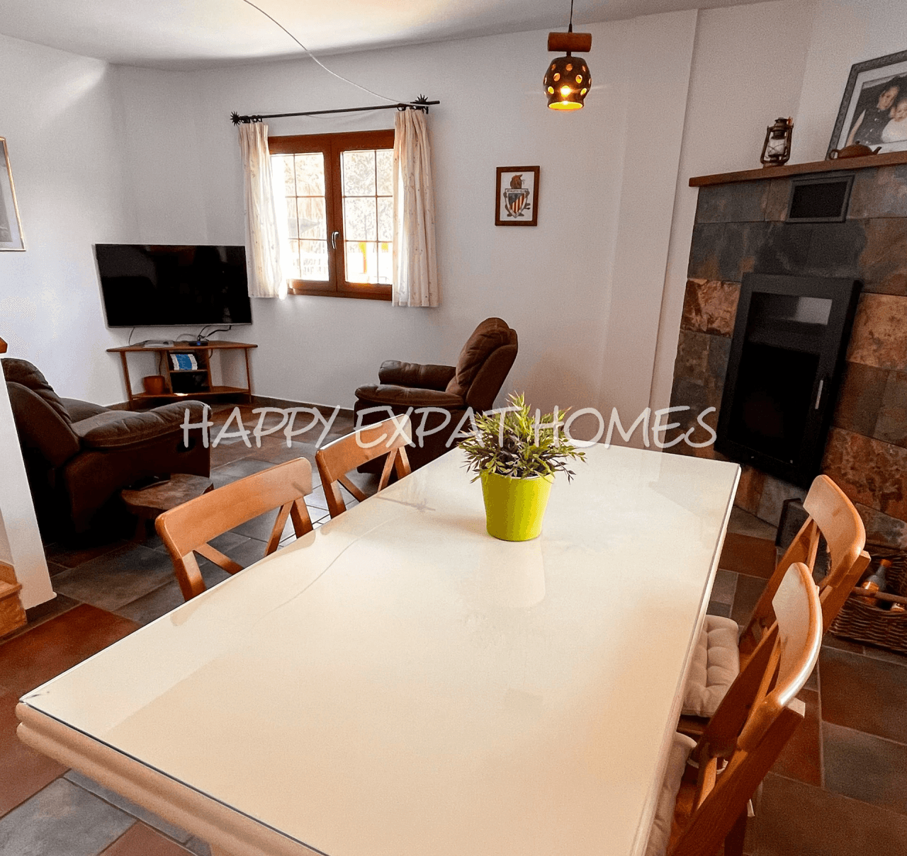 Large duplex house with pool
