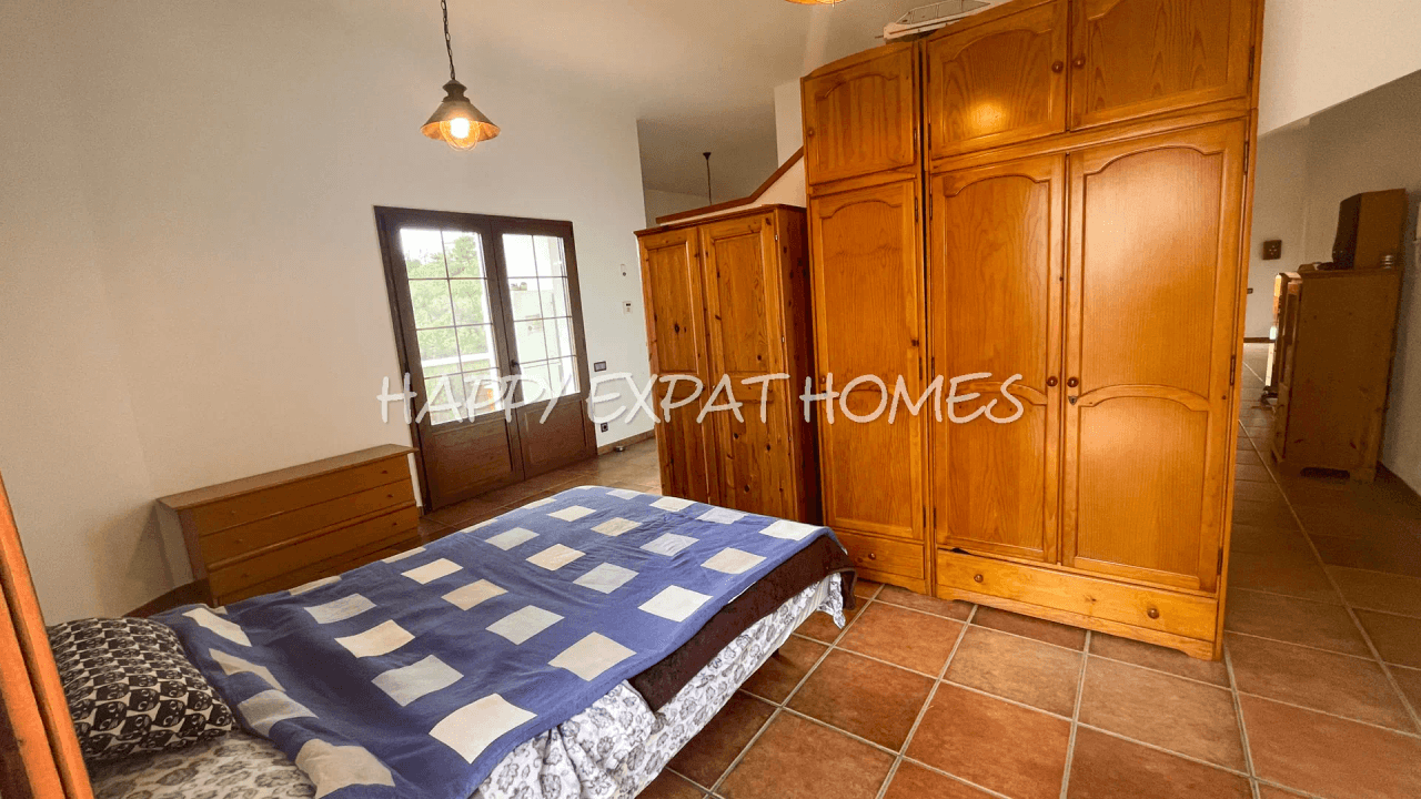 Large duplex house with pool