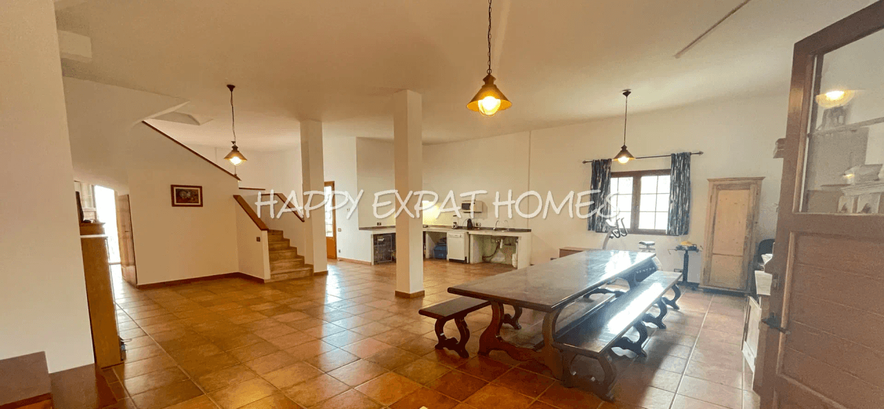 Large duplex house with pool