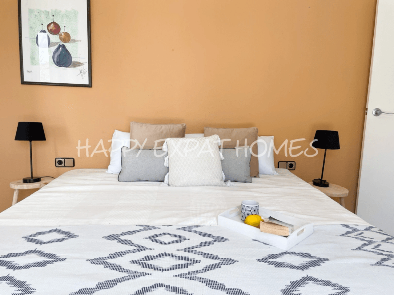 Big villa with private woods and tourist license