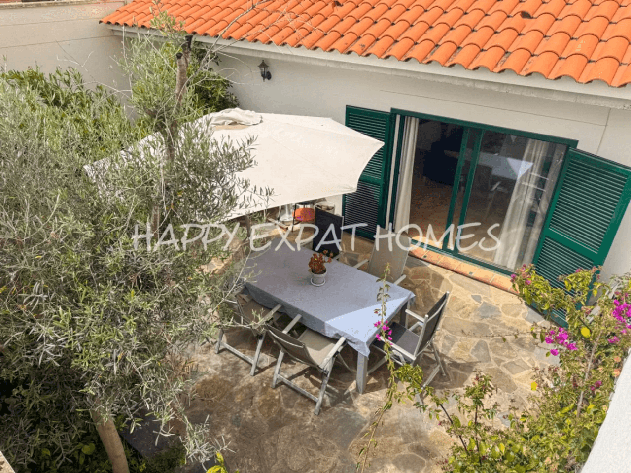 Wonderful modern terraced house with tourist license in Mas Mestre