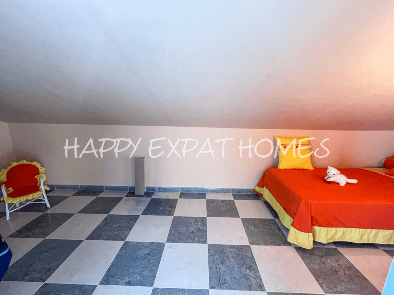 Exceptional villa with fantastic nature park views