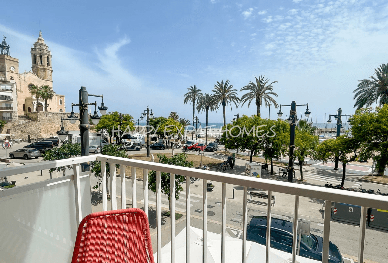Deco flat in first line - Sitges