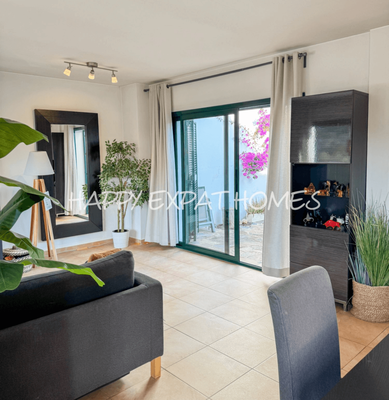 Wonderful modern terraced house with tourist license in Mas Mestre