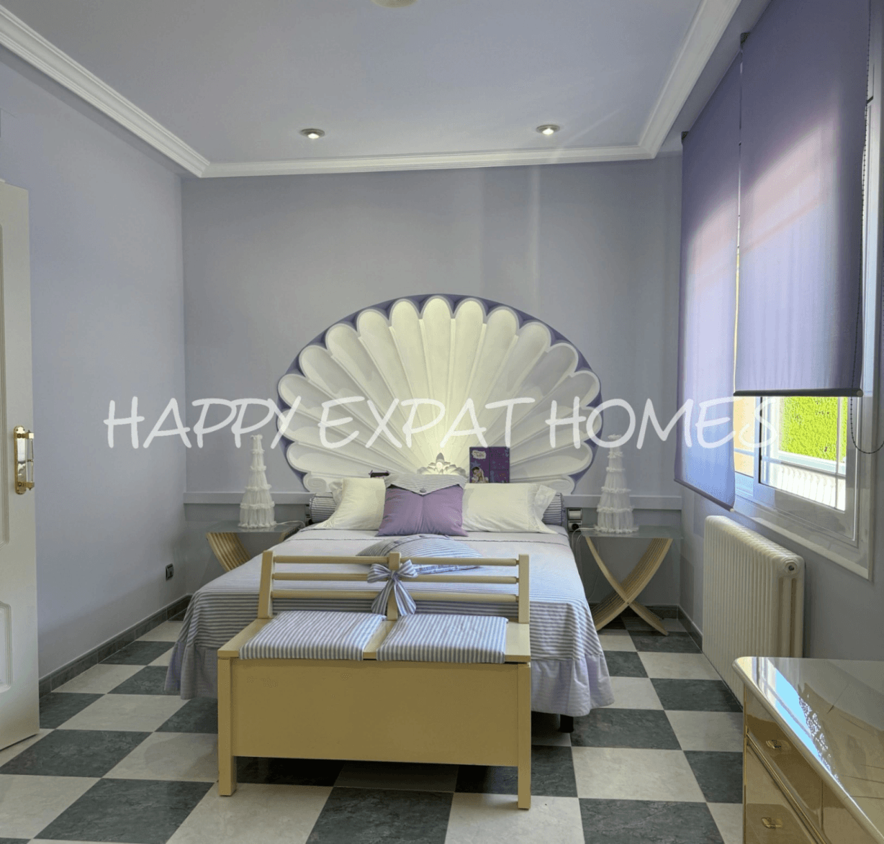 Exceptional villa with fantastic nature park views