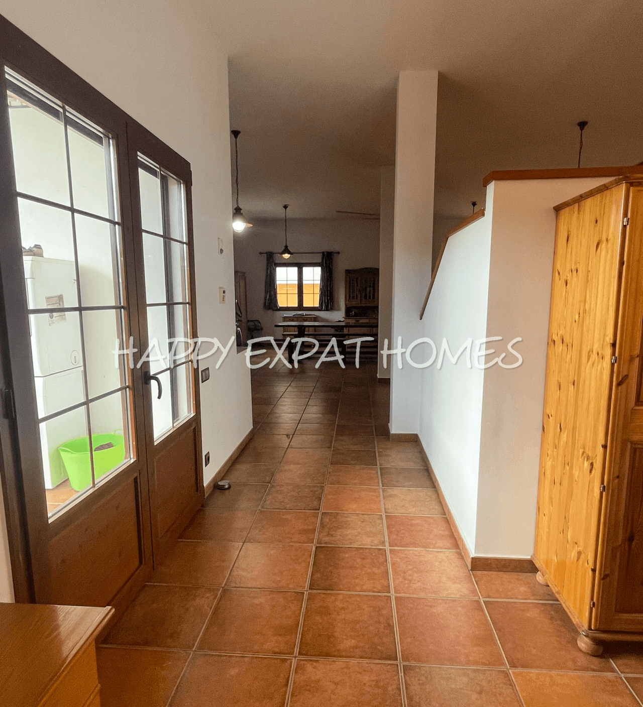 Large duplex house with pool