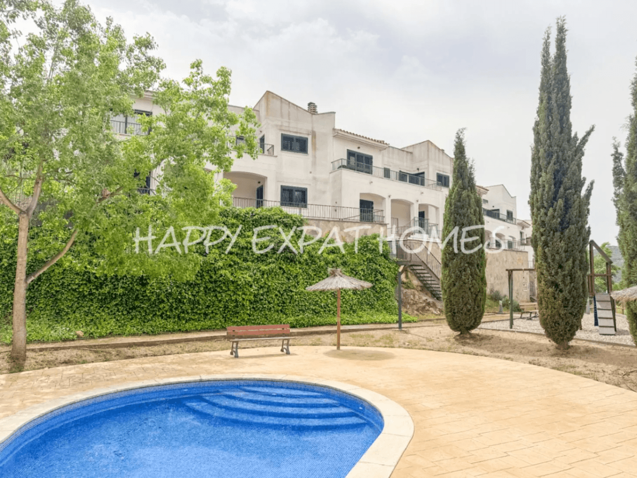 Wonderful modern terraced house with tourist license in Mas Mestre