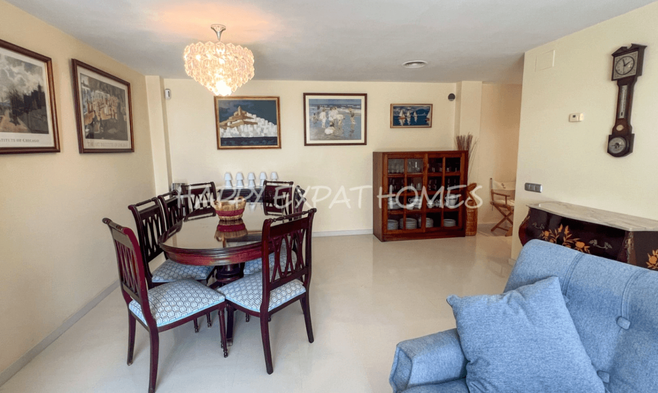 Spacious duplex with seaview and garden in Casas del Mar