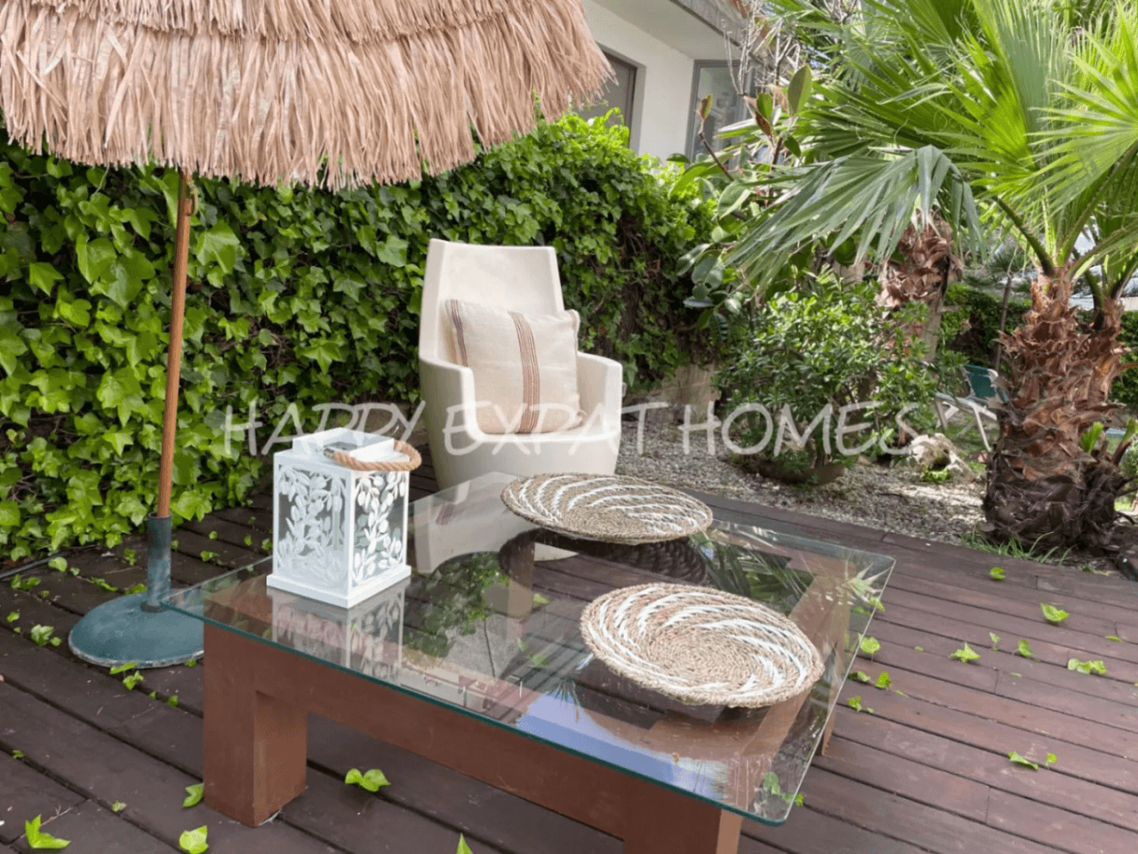 Big villa with private woods and tourist license
