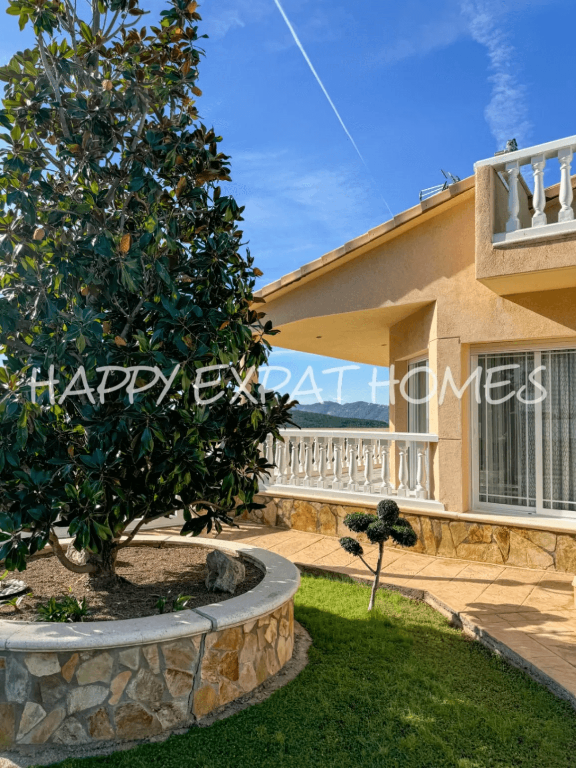 Exceptional villa with fantastic nature park views