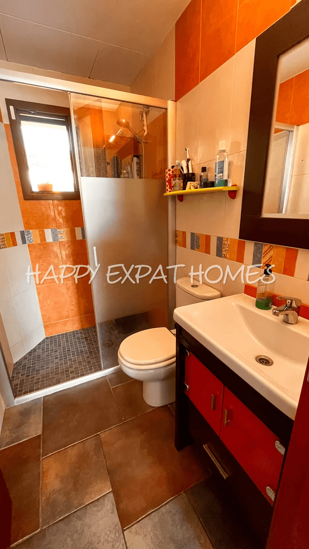 Large duplex house with pool