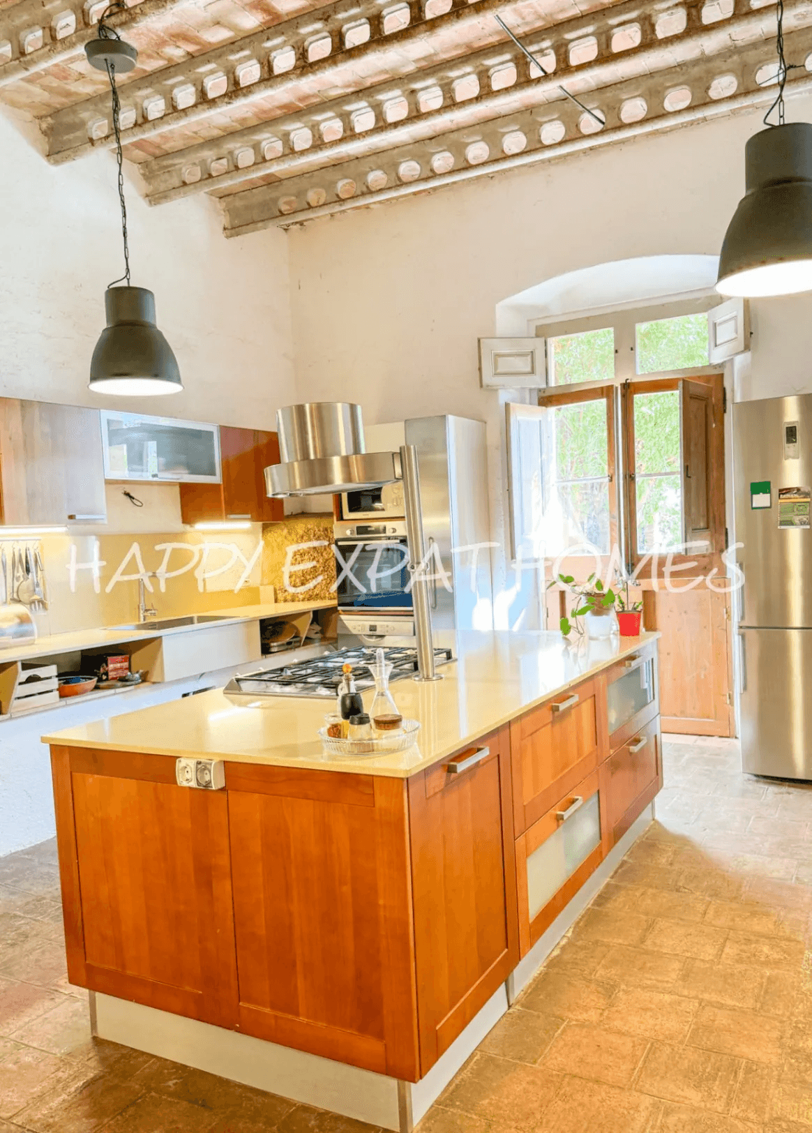 Beautiful Country Estate with endless opportunities near Sitges