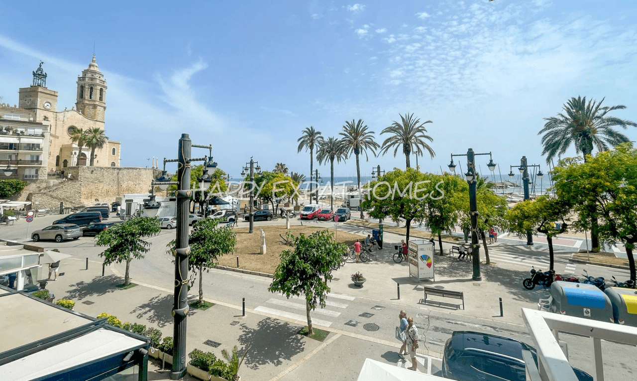 Deco flat in first line - Sitges
