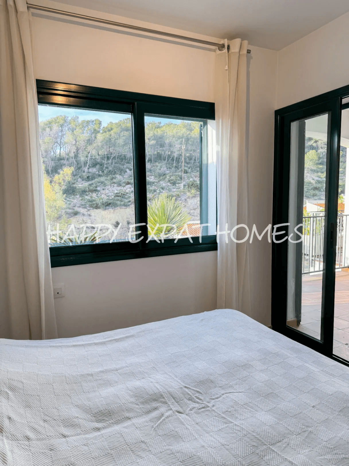 Wonderful modern terraced house with tourist license in Mas Mestre