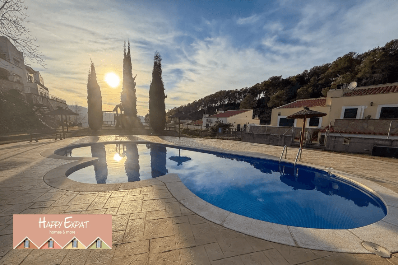 Wonderful modern terraced house with tourist license in Mas Mestre