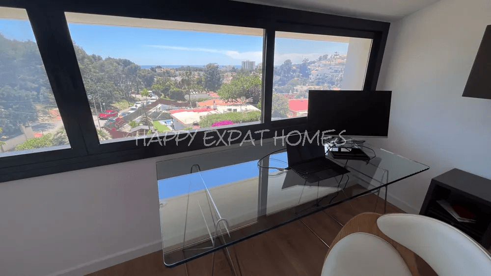 Impressive house with tourist license and sea views in Sitges