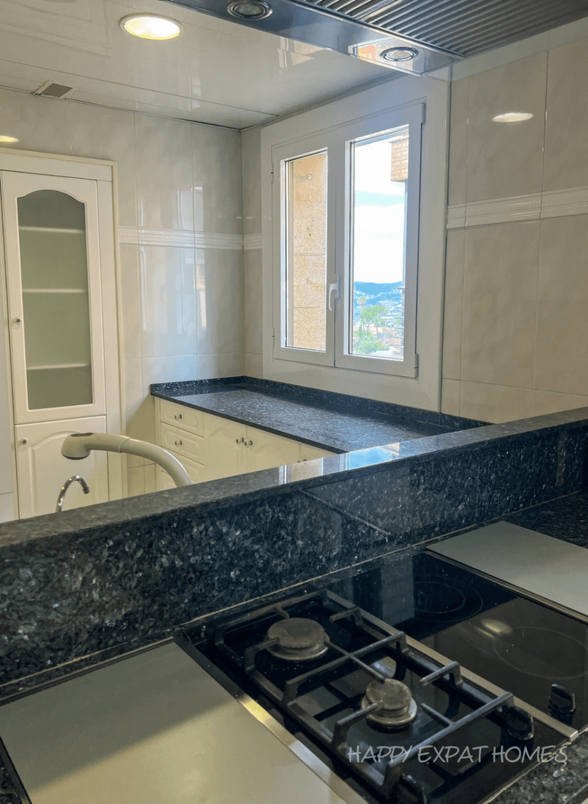 Villa spaziosa con piscina in affitto a Sant Just Desvern