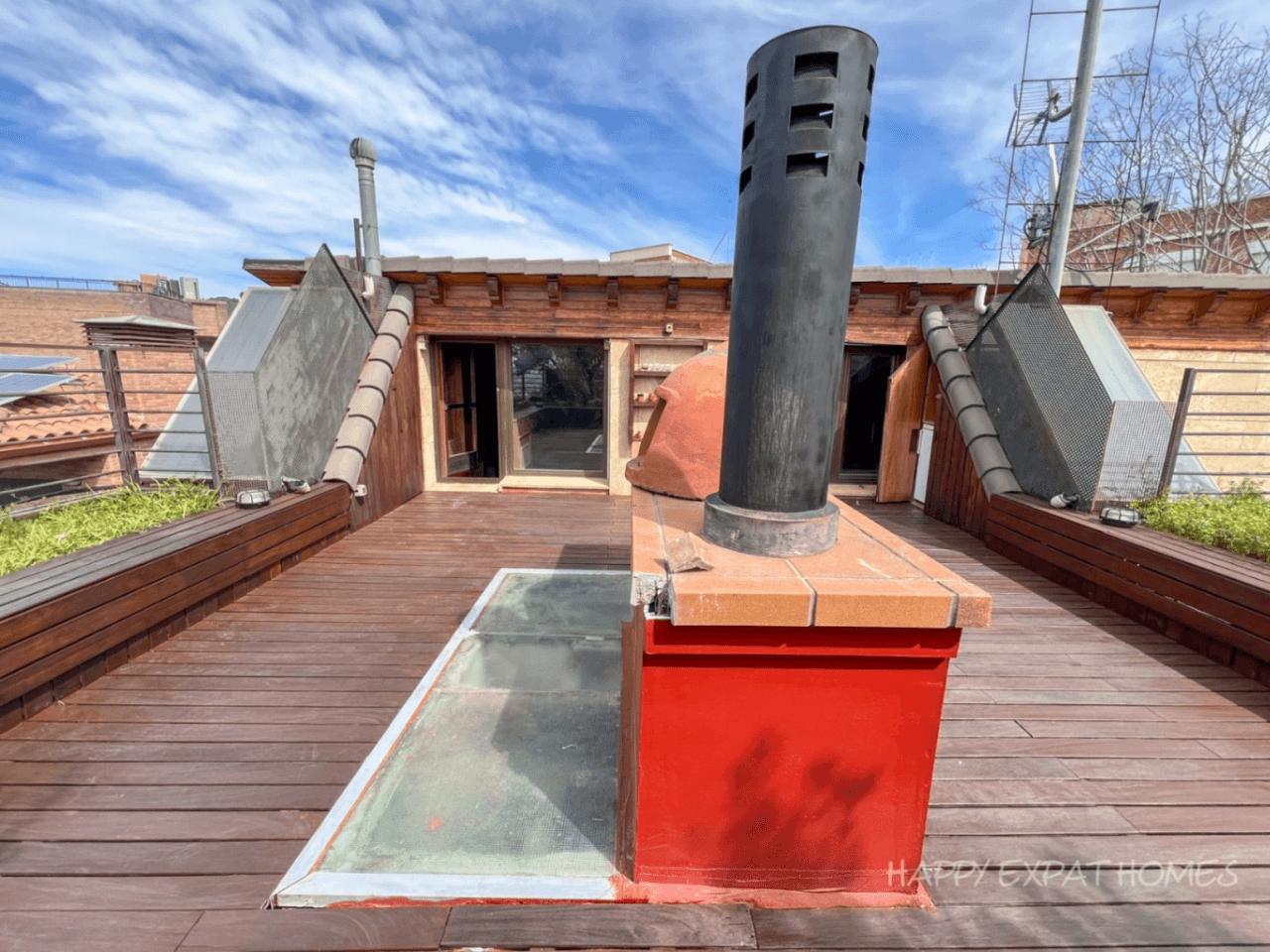 Villa spaziosa con piscina in affitto a Sant Just Desvern