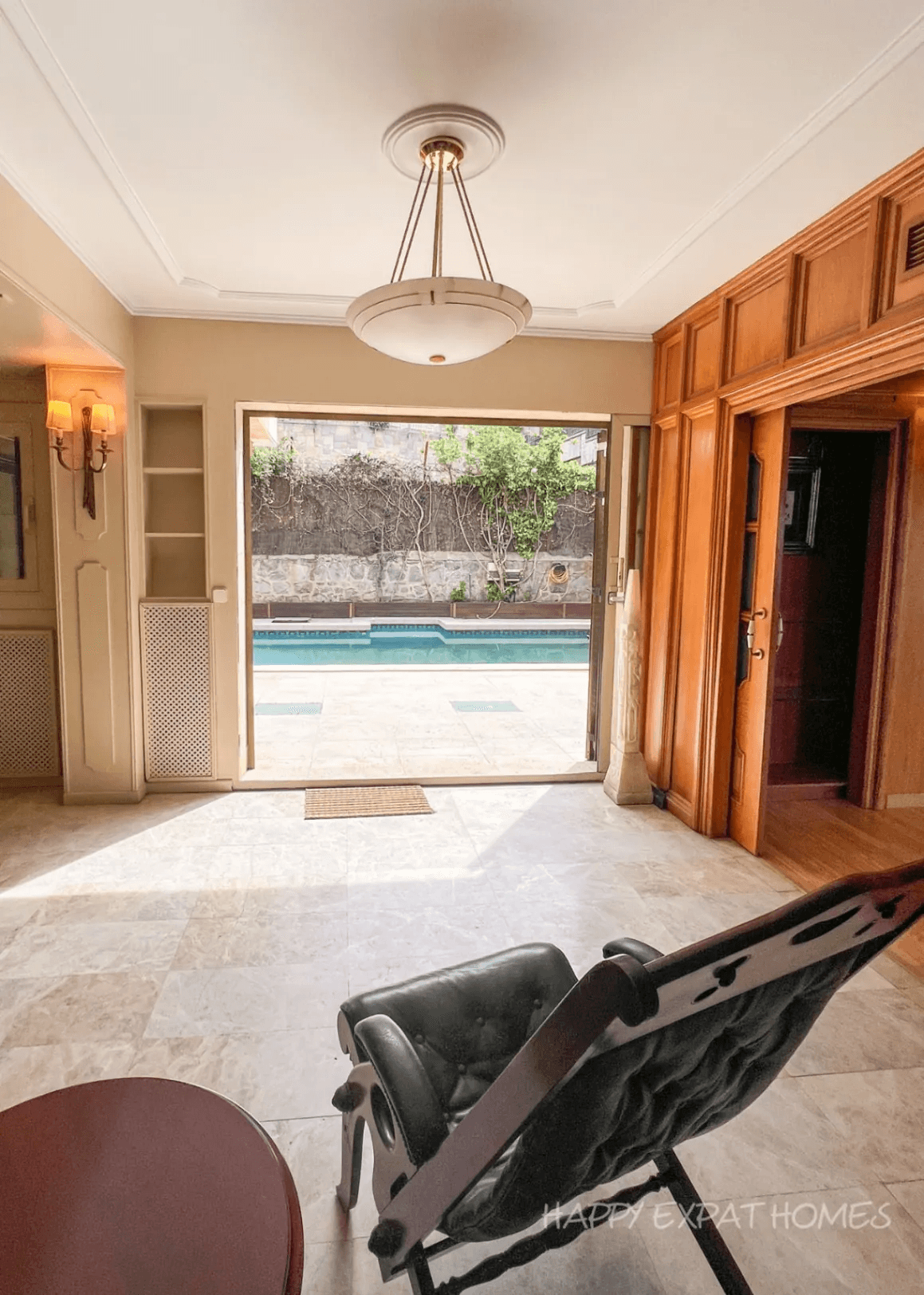 Villa spaziosa con piscina in affitto a Sant Just Desvern