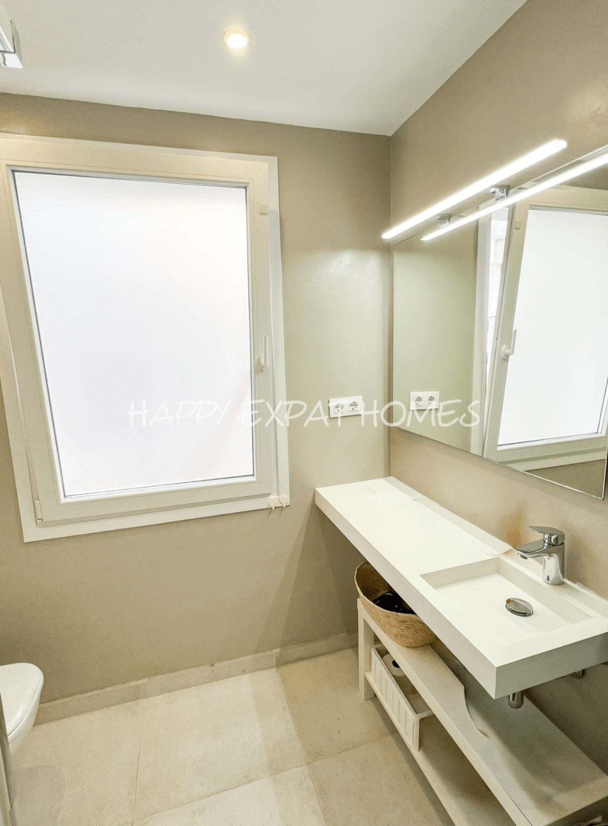 Helle und moderne Wohnung im Zentrum von Sitges