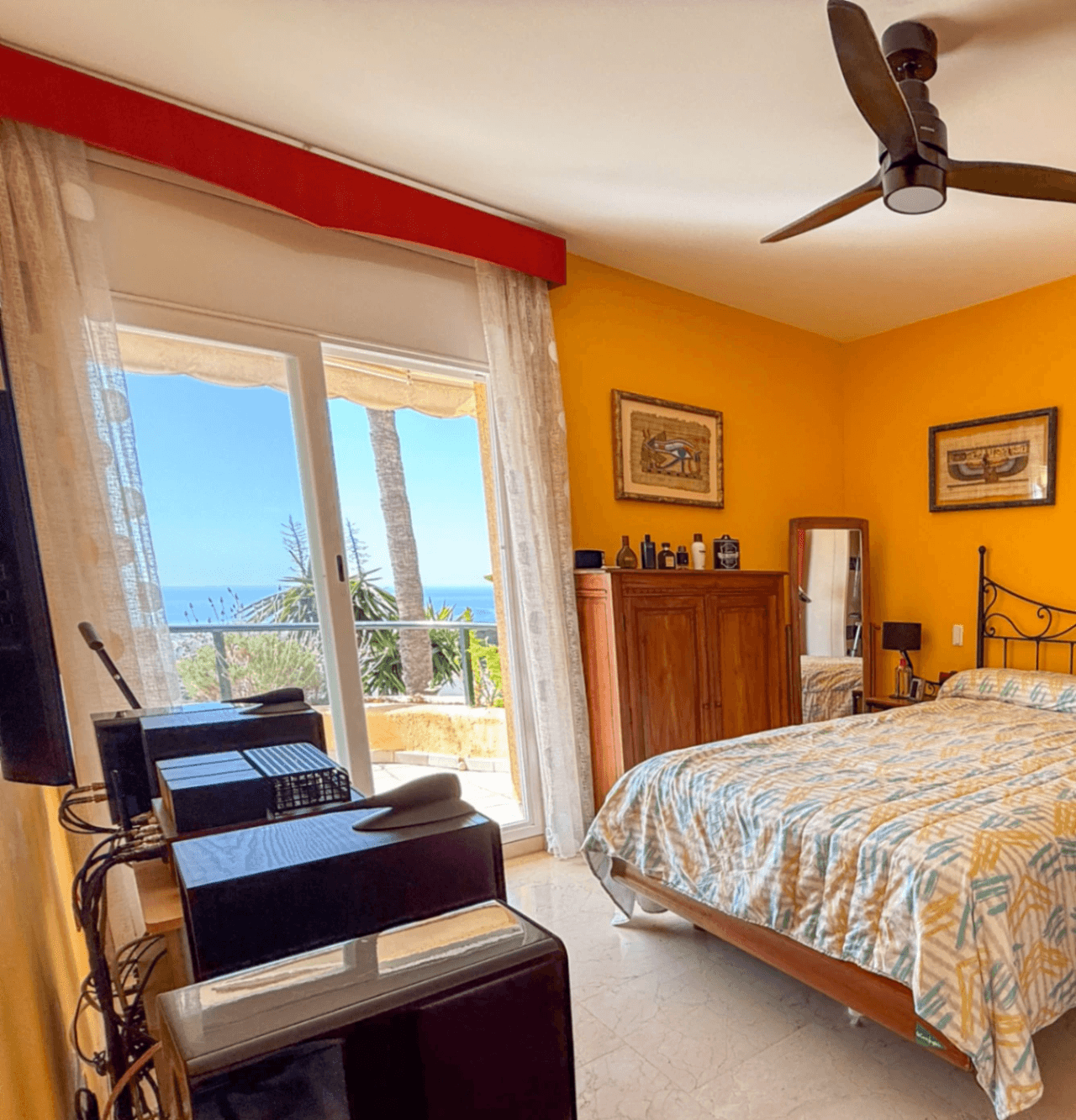 Sea-view townhouse with private garden in gated Vallpineda community, Sitges