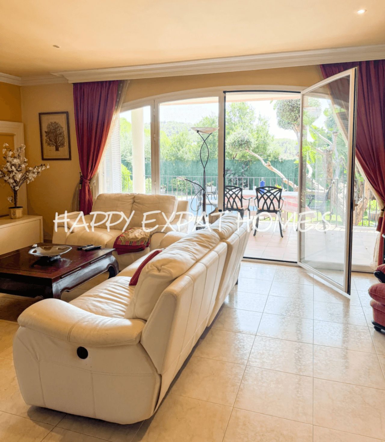 Majestic villa with sea views and pool in Quintmar (Sitges)