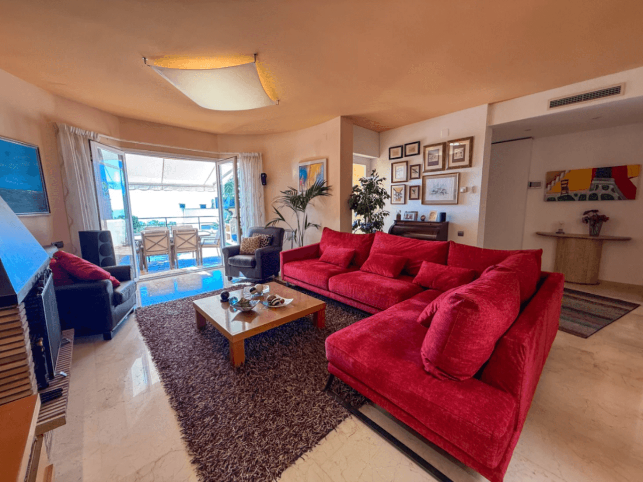 Sea-view townhouse with private garden in gated Vallpineda community, Sitges