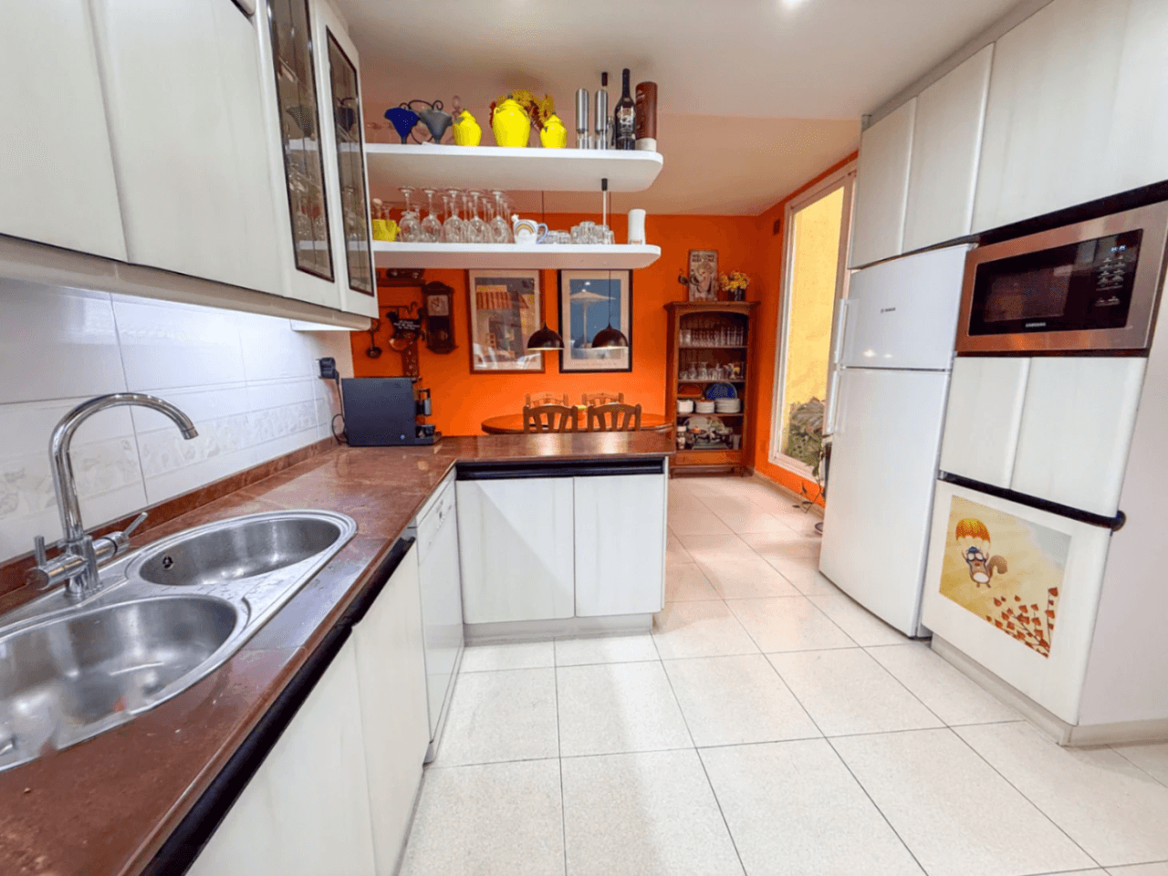 Sea-view townhouse with private garden in gated Vallpineda community, Sitges