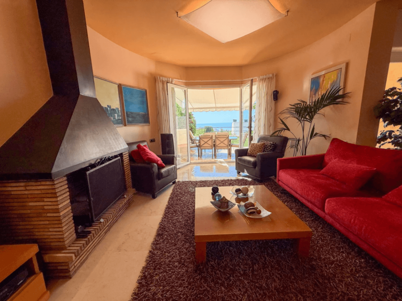 Sea-view townhouse with private garden in gated Vallpineda community, Sitges