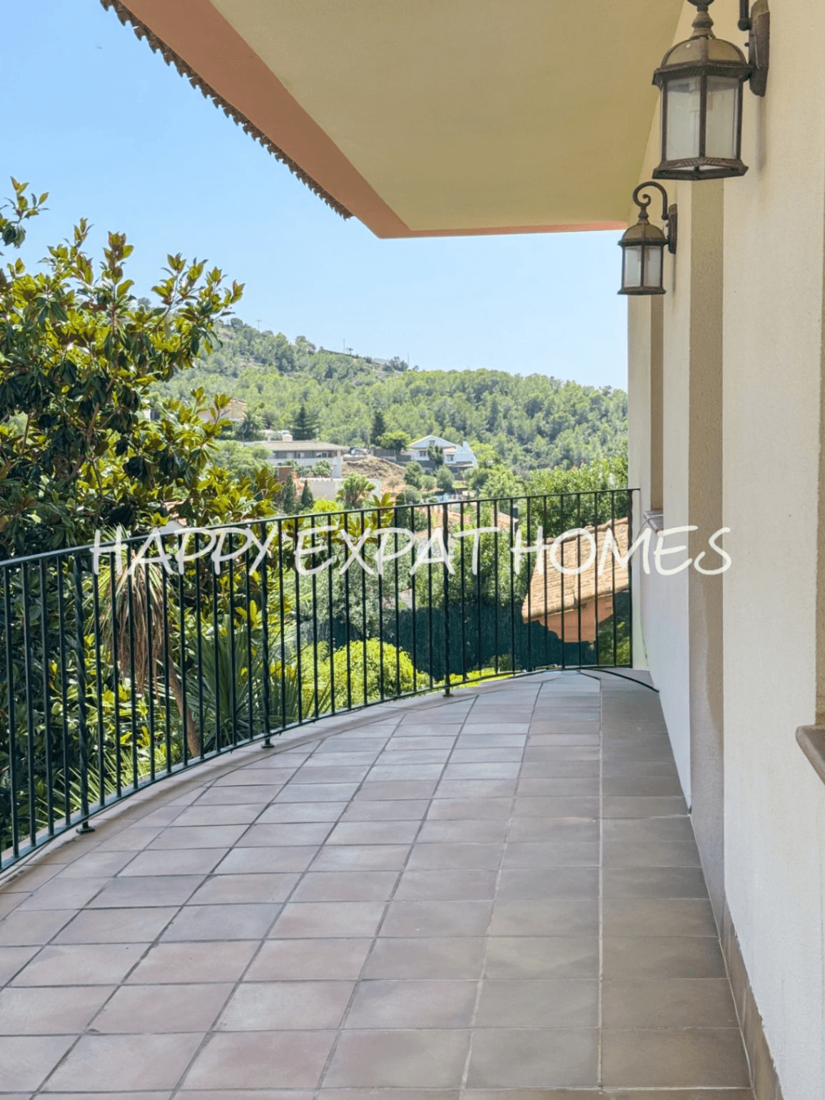 Majestic villa with sea views and pool in Quintmar (Sitges)
