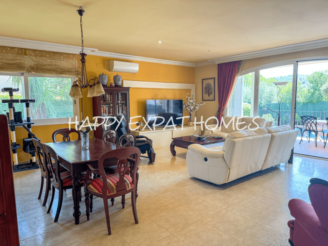 Majestic villa with sea views and pool in Quintmar (Sitges)