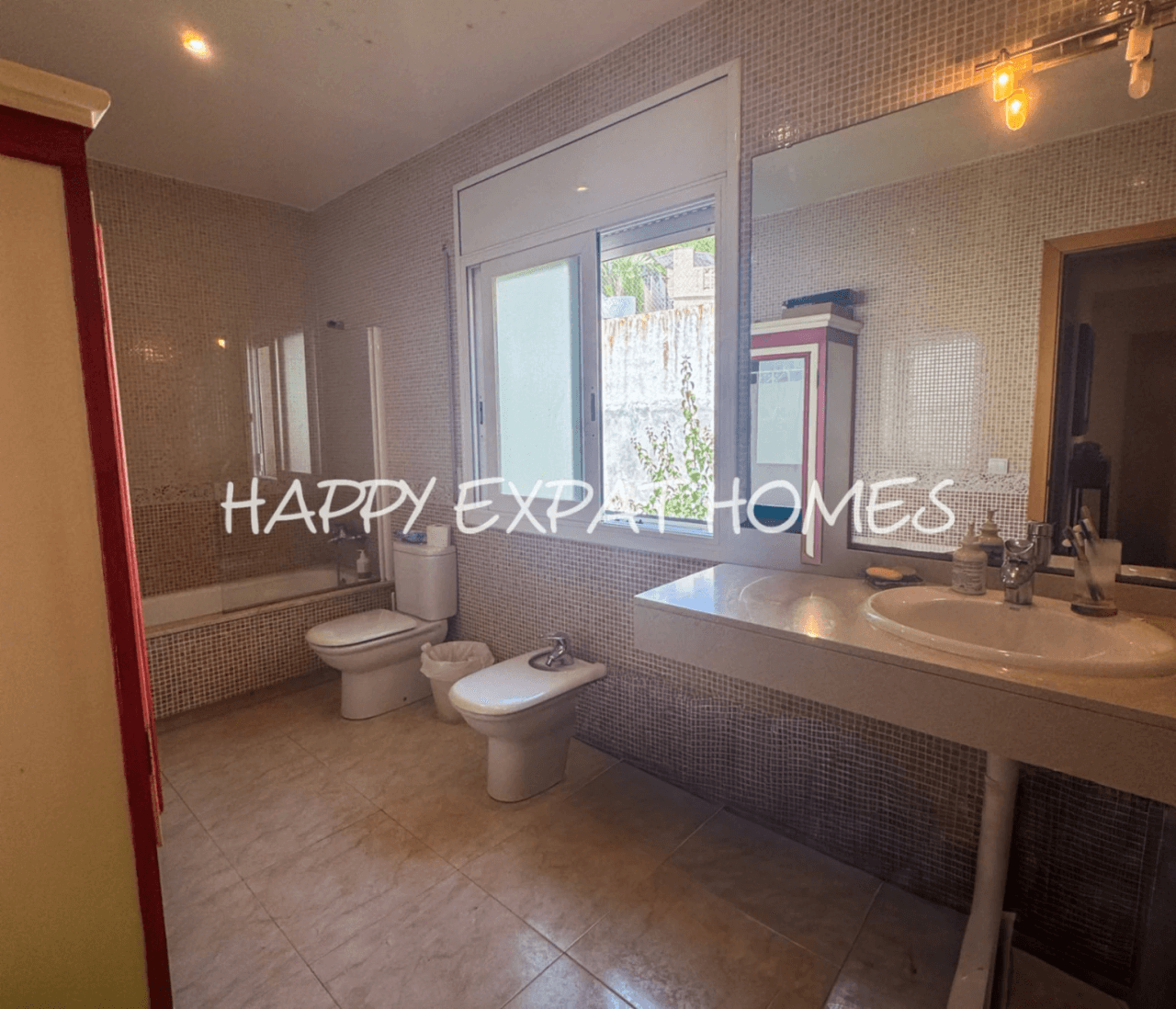 Majestic villa with sea views and pool in Quintmar (Sitges)