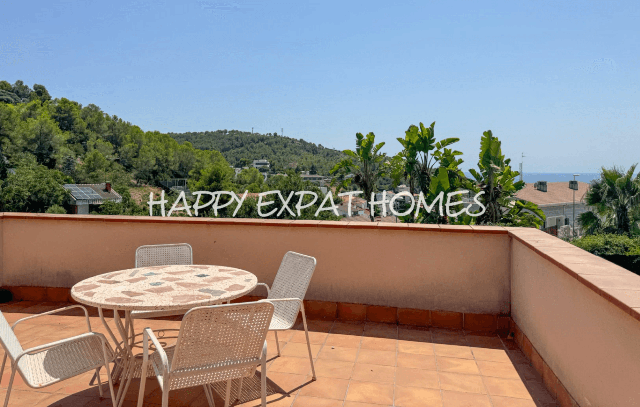 Majestic villa with sea views and pool in Quintmar (Sitges)