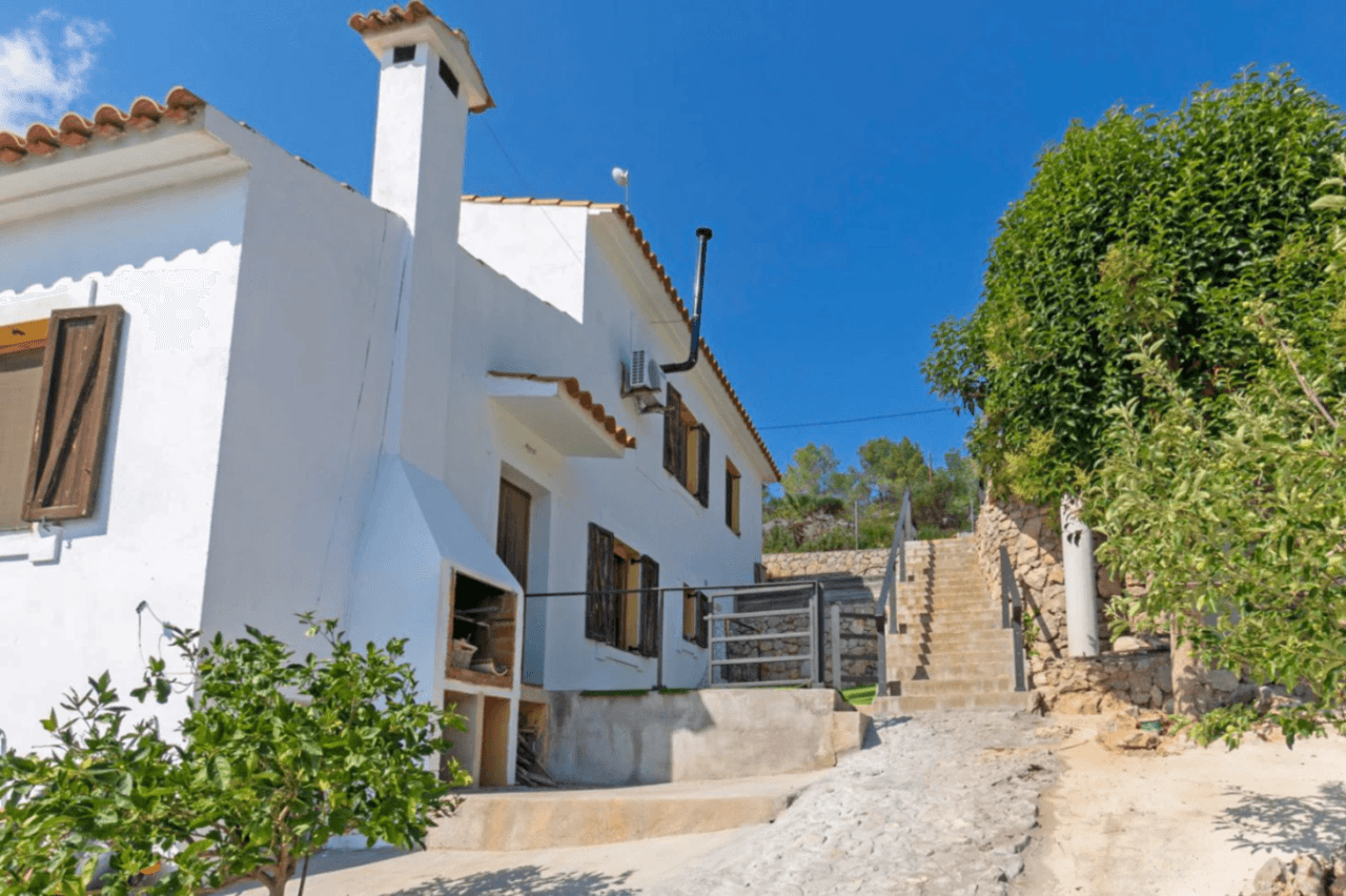 Charming country house with pool and sea views next to Plana Novella, surrounded by nature