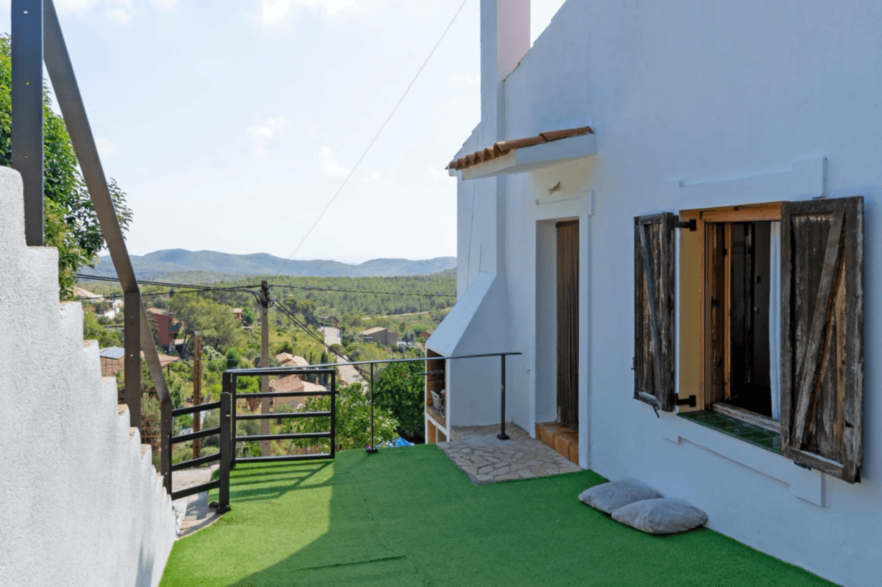 Charming country house with pool and sea views next to Plana Novella, surrounded by nature