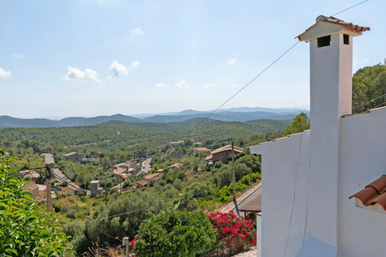 Charming country house with pool and sea views next to Plana Novella, surrounded by nature