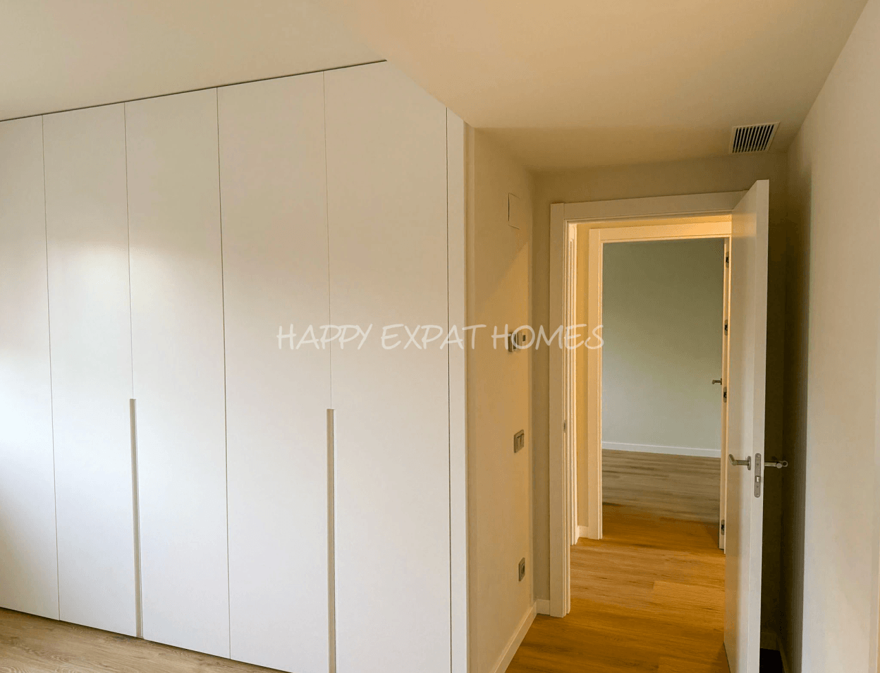 Brand new ground floor apartment with garden, in La Plana - Sitges
