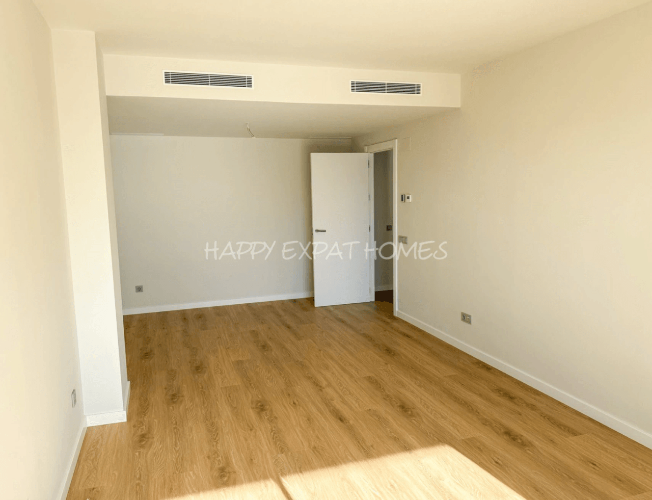 Brand new ground floor apartment with garden, in La Plana - Sitges