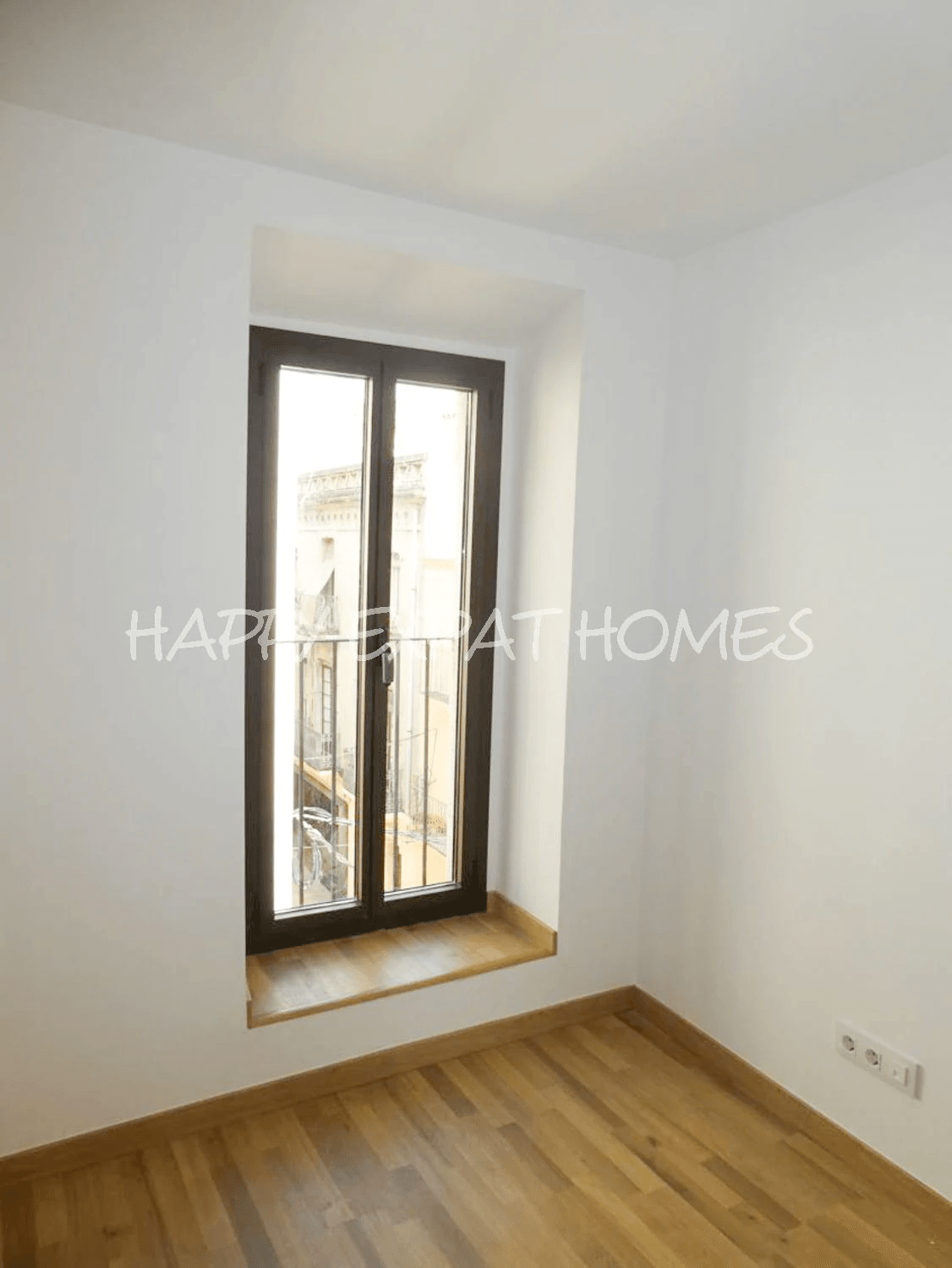 Renovated attic Duplex in Vilanova centre (with tenant until Oct 2027)