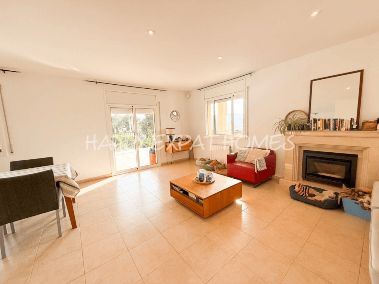 Beautiful family home located in a quiet area of the Sitges mountains Mas Mestre Olivella